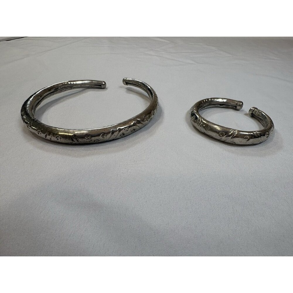 Artistic Oxidized Silver Bangle And Necklace